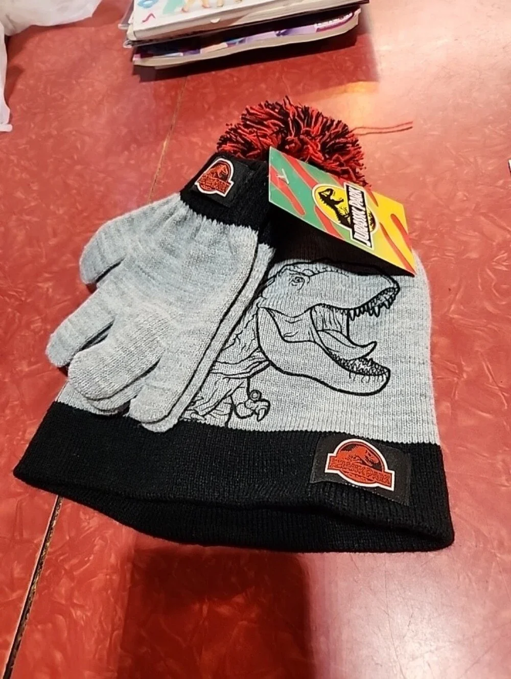 Jurassic Park Winter Beanie Hat And Gloves Kids New Gray Black Red Dinosaur